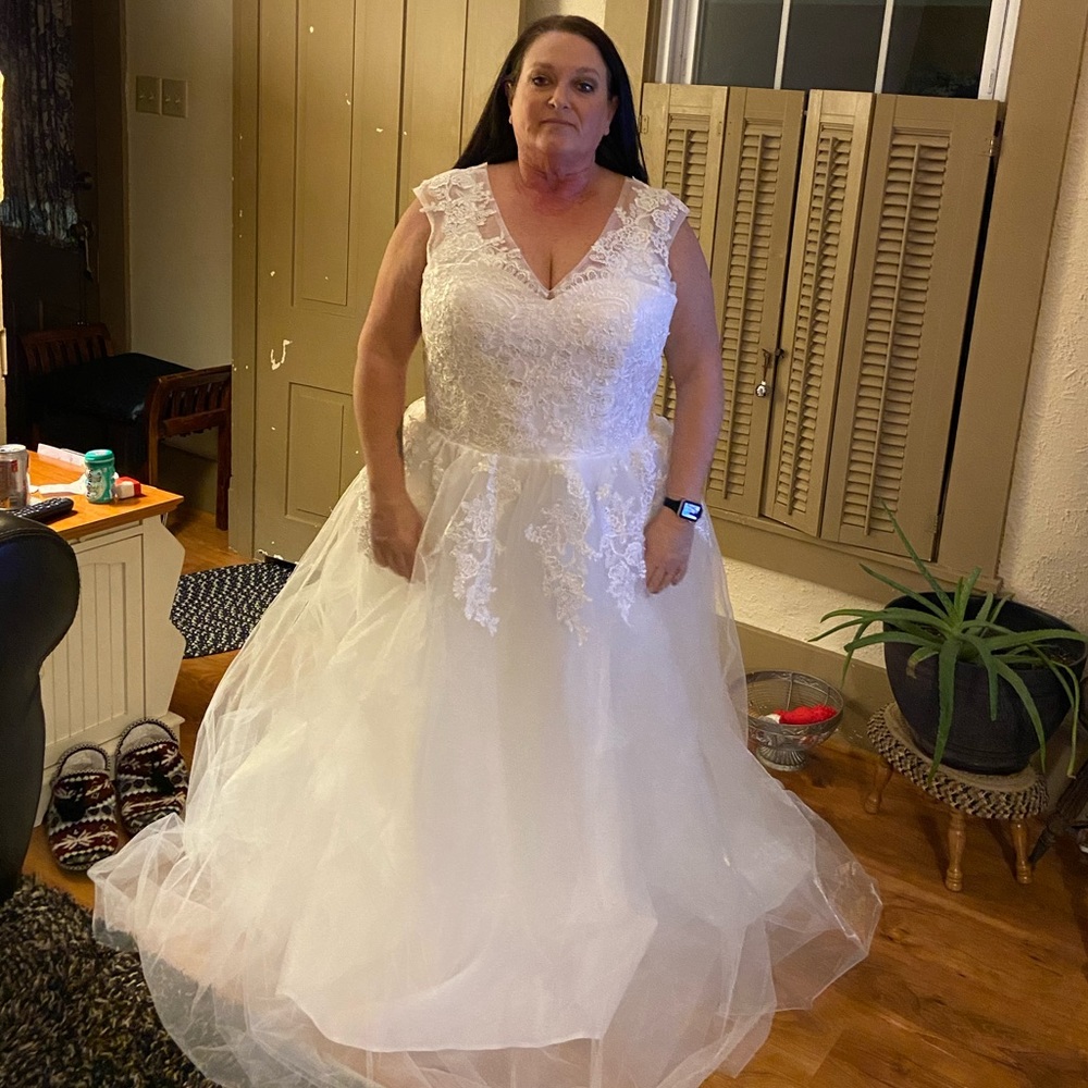 Wedding dress
